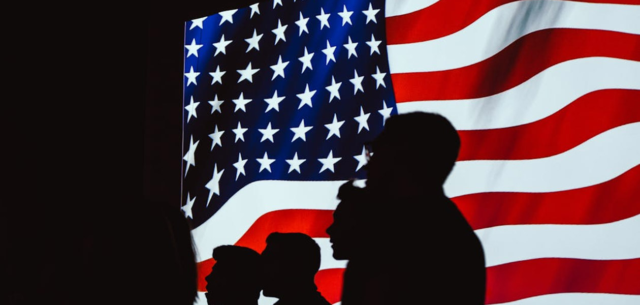 AMERICAN EXODUS: 7 REASONS AMERICANS ARE GETTING THE F*** OUT